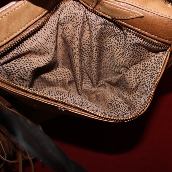 Steve Madden Large Crossbody Bag - Picture 5 of 12